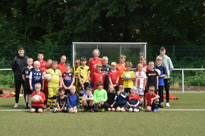 Ferienspaß beim Fußball