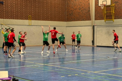 1. Herren nimmt Auswärtshürde bei der HSG Kattenvenne/Lengerich 3 (14.02.2024)