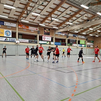 1. Herren: Wichtiger Sieg im Abstiegskampf (14.12.2024)