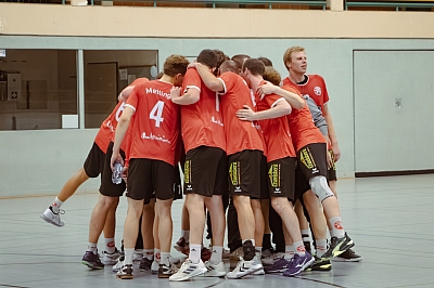 1. Herren: Ärgerliche Niederlage im ersten Heimspiel (21.09.2025)